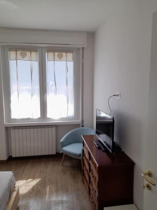 Casa Vacanza "Aurora" Costa Volpino Esterno foto